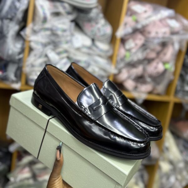 Men’s Penny Loafers – Classic Timeless Footwear | KinetixLuxury Nigeria