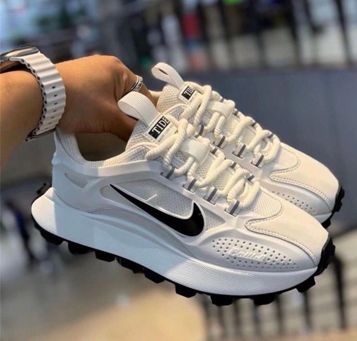 Nike Sneakers | KinetixLuxury Nigeria