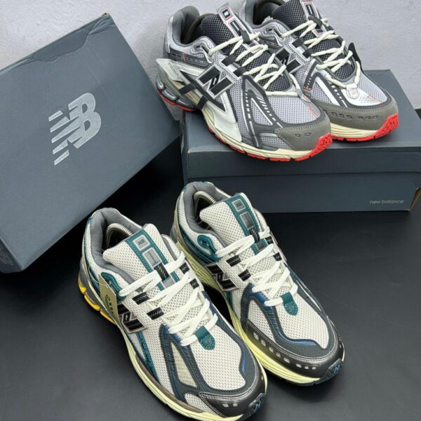 New Balance 1906R – Retro Running Sneakers