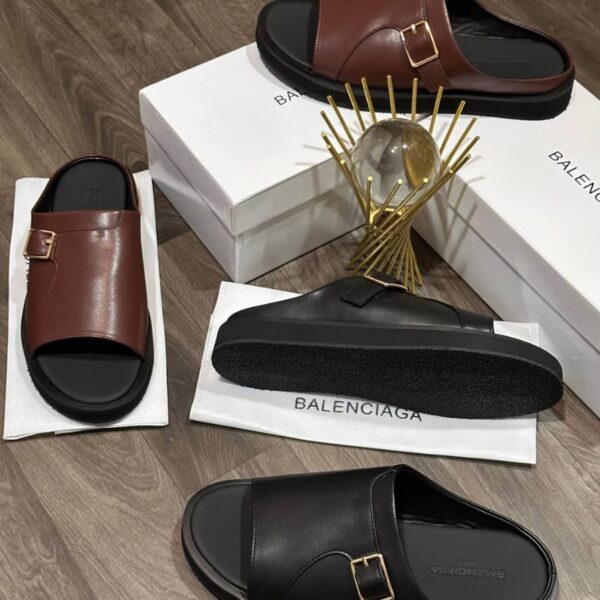 Balenciaga Buckle-Fastening Leather Slides