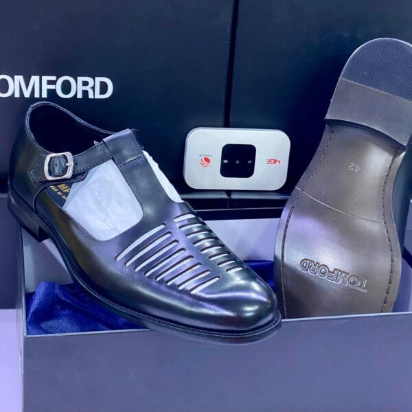 TOM FORD | Refined Luxury Aesthetic