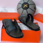Hermès Izmir Sandals – Dark Green Luxury Leather