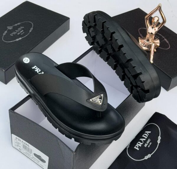 Luxury Leather Thong Sandals with Metal Detail