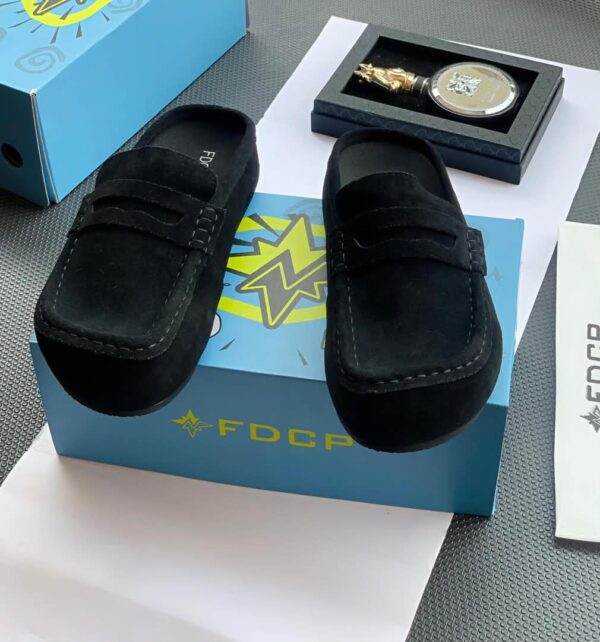 FDCP ZYDPX Black Suede Slip-On Mule Loafers