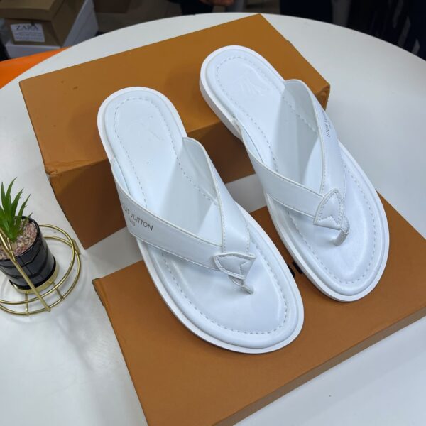 Louis Vuitton Black Leather Thong Sandals