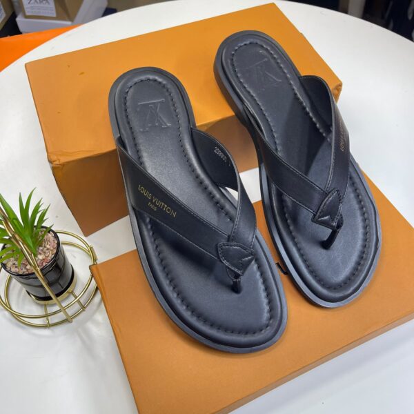 Louis Vuitton Black Leather Thong Sandals